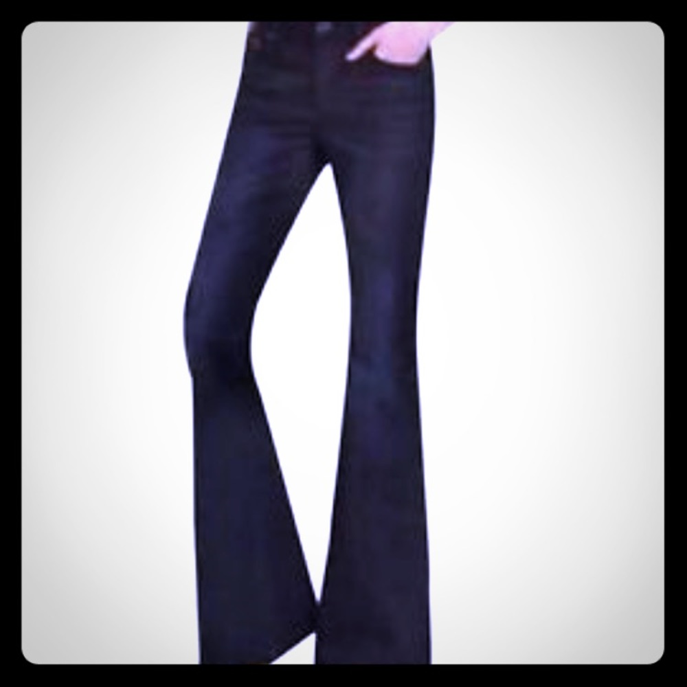"Alexander Grande" dark Flare Jeans BCBGMAXAZRIA